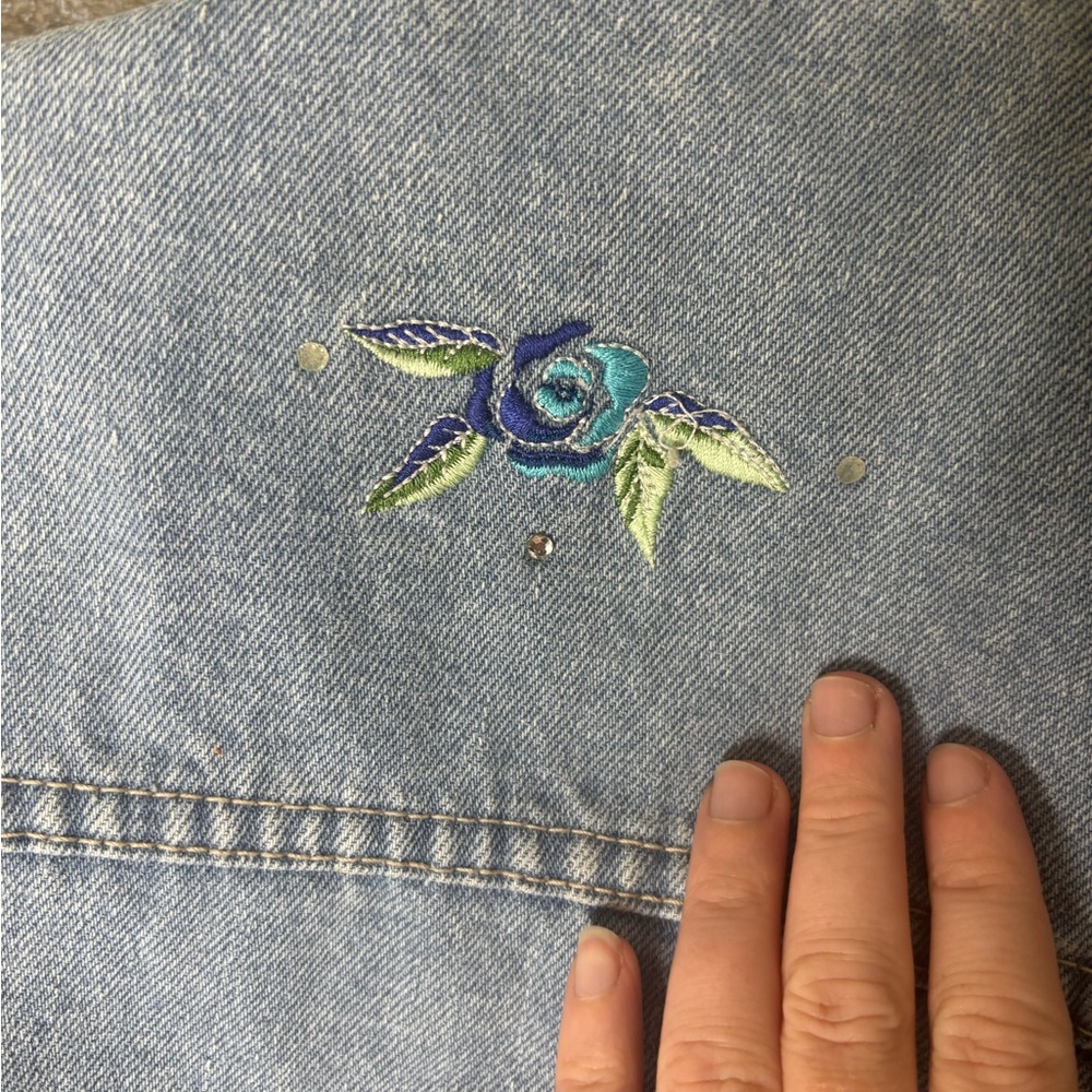 Bill Blass vintage 90d Embroidered flower boho Denim Vest medium - Picture 4 of 7